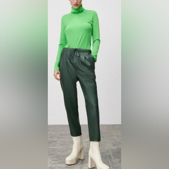 NWOT Zara Women's The Weekend Pants Faux Green Leather Drawstring Size Small - Picture 2 of 11